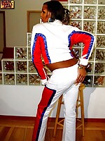 shemale categorized pics